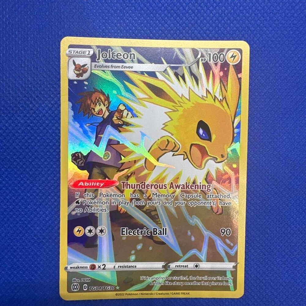 Jolteon 2022 Sun & Moon 149/181 Holo Rare Pokémon Card